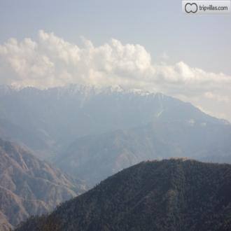 Stay In The Eye Catching View Of Mountain Peaks., Shimla 2